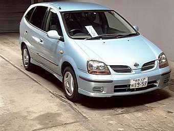 1999 Nissan Tino