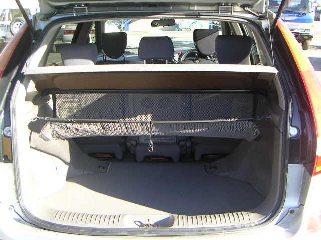 1999 Nissan Tino For Sale