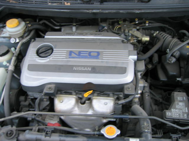 1999 Nissan Tino Wallpapers