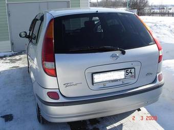 1999 Nissan Tino For Sale