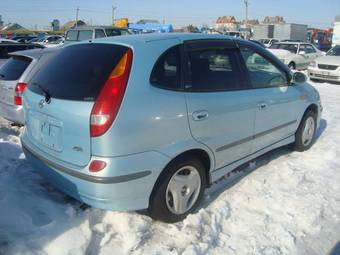 1999 Nissan Tino Wallpapers