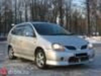 1999 Nissan Tino Photos