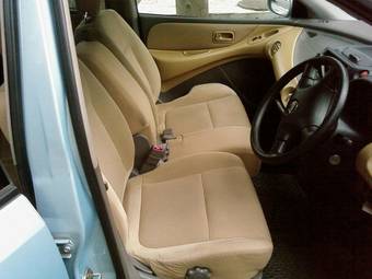 1999 Nissan Tino For Sale