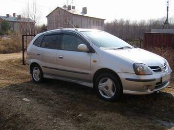 1999 Nissan Tino For Sale