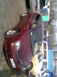 1999 Nissan Tino Photos
