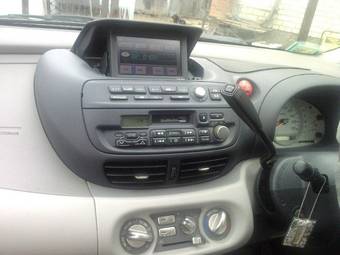 1999 Nissan Tino For Sale