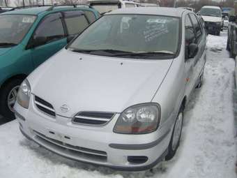 2000 Nissan Tino For Sale