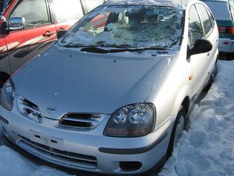 2000 Nissan Tino For Sale
