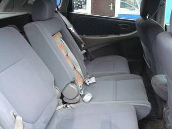 2000 Nissan Tino For Sale