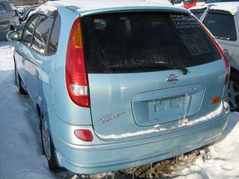 Nissan Tino