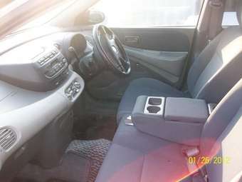 Nissan Tino