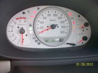Nissan Tino