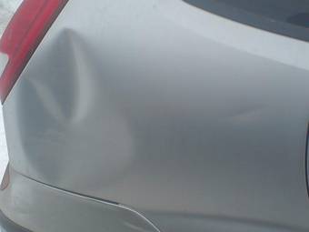 2001 Nissan Tino Photos
