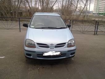 2001 Nissan Tino For Sale