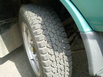2003 Nissan Titan Photos