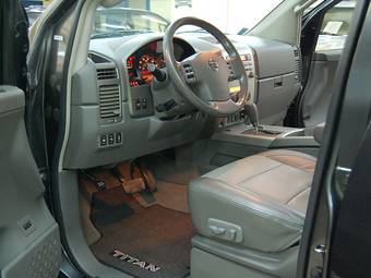 2006 Nissan Titan Pictures