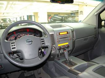 2006 Nissan Titan Pictures