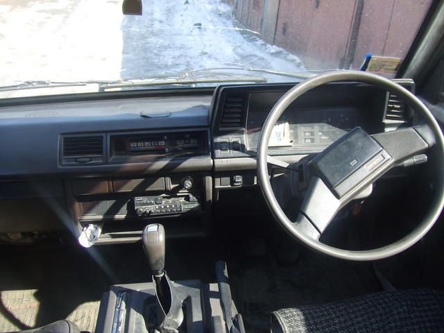 1989 Nissan Vanette