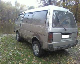 1989 Nissan Vanette