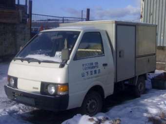 1992 Nissan Vanette Photos