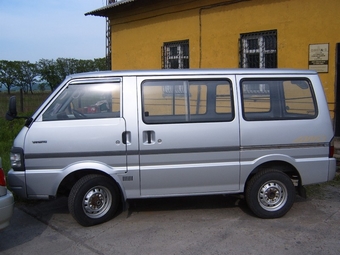 1999 Nissan Vanette