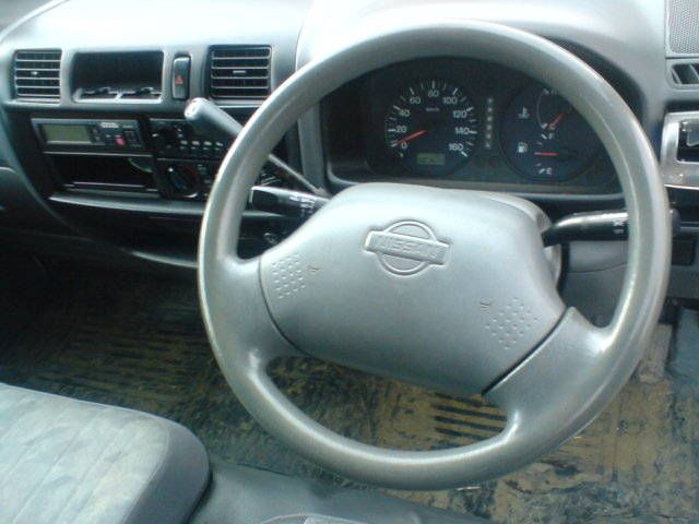 2000 Nissan Vanette