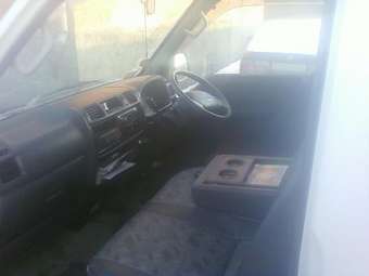 2000 Nissan Vanette Pictures