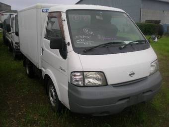 2000 Nissan Vanette Photos