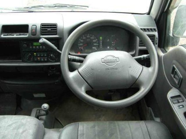 2001 Nissan Vanette