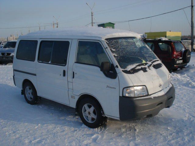 2001 Nissan Vanette