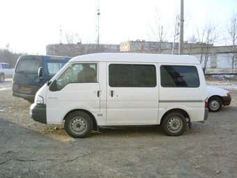 2001 Nissan Vanette