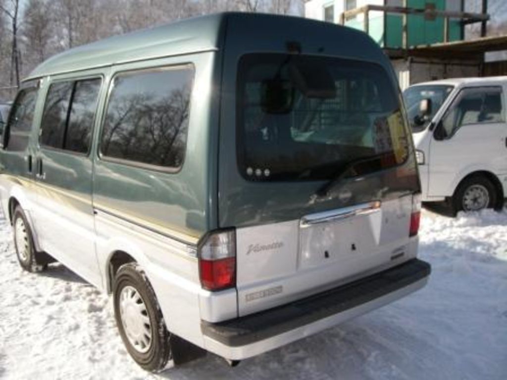 2001 Nissan Vanette