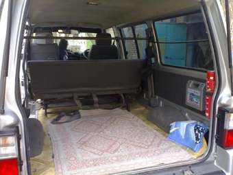 2001 Nissan Vanette Pictures