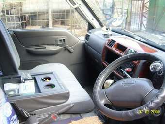 2001 Nissan Vanette Pictures