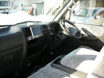 2001 Nissan Vanette Pictures