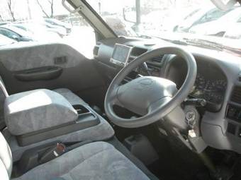 2001 Nissan Vanette Photos