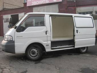 2001 Nissan Vanette Photos