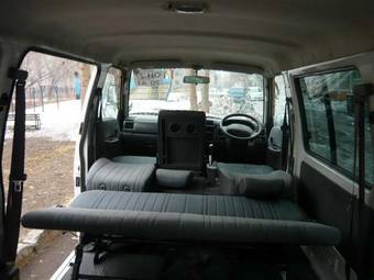 2001 Nissan Vanette Images