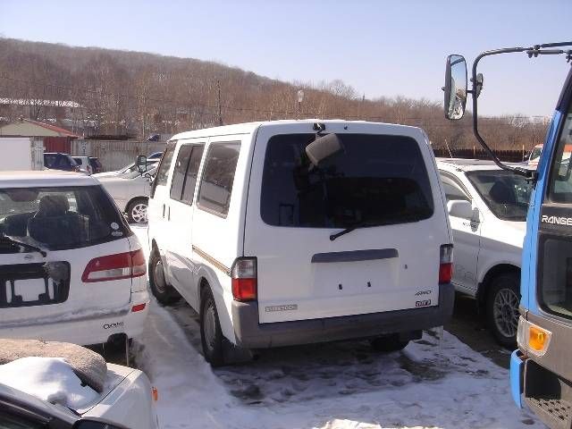 2002 Nissan Vanette