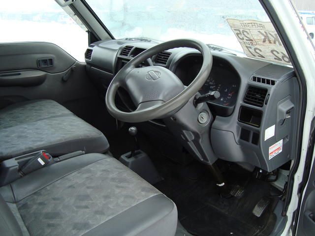 2002 Nissan Vanette