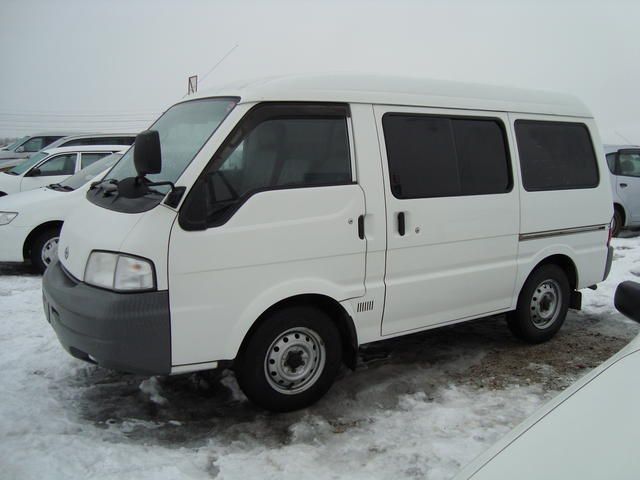 2002 Nissan Vanette
