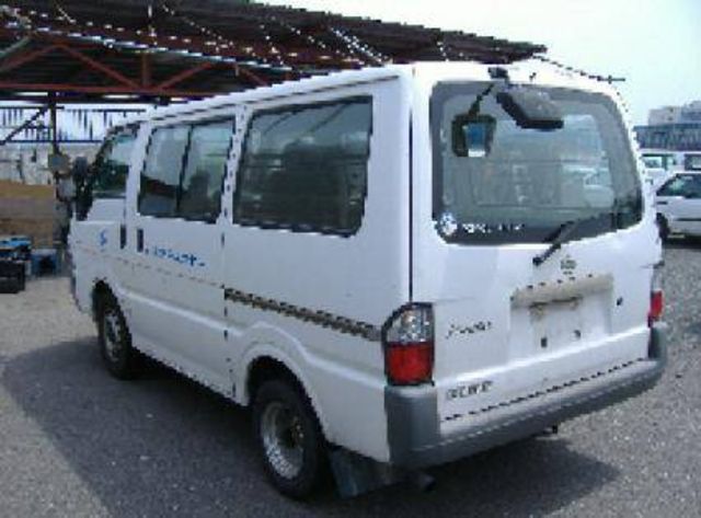 2002 Nissan Vanette