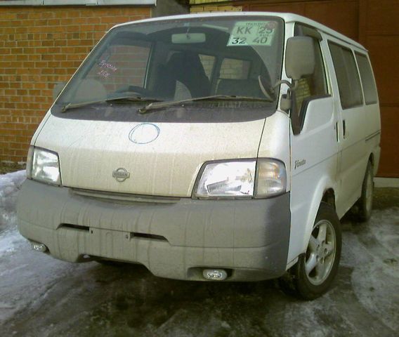 2002 Nissan Vanette