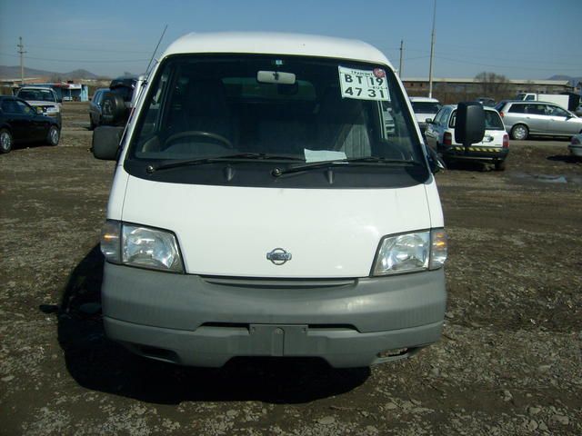 2002 Nissan Vanette