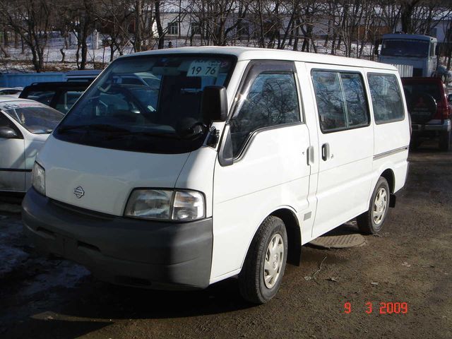 2002 Nissan Vanette