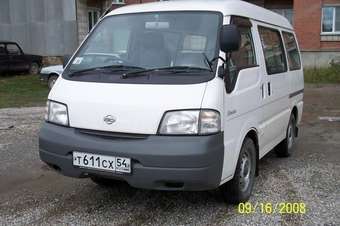 2002 Nissan Vanette