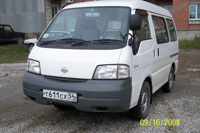 2002 Nissan Vanette