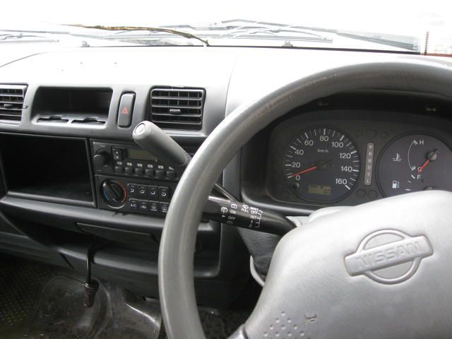 2002 Nissan Vanette