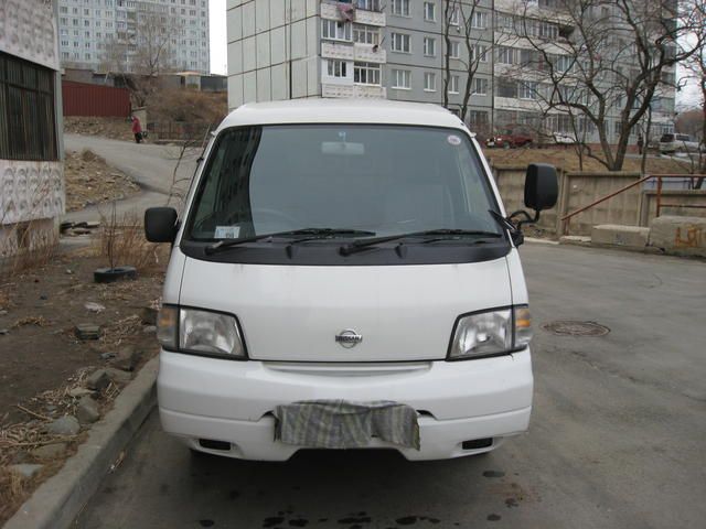 2002 Nissan Vanette