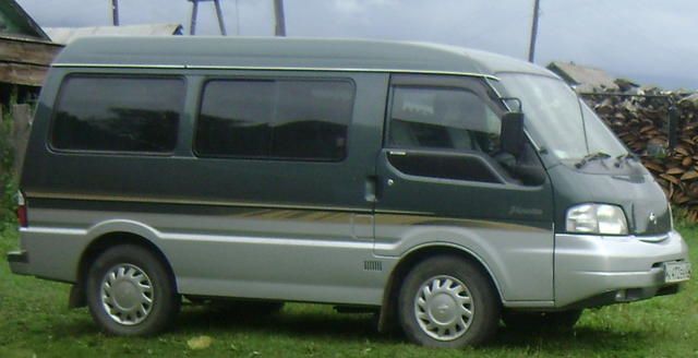 2002 Nissan Vanette